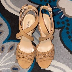 Indigo Rd. Laser cut wedge sandals. Sz 8.5M.